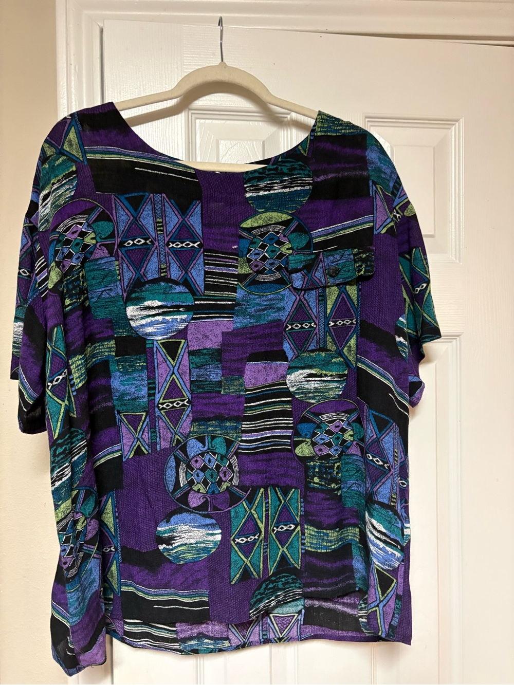 Vintage Norton McNaughton Abstract Geometric Keyhole Blouse Purple Teal